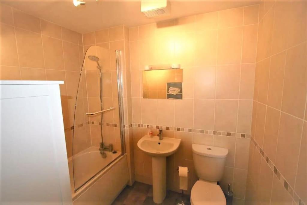 Beautiful Loch Side Apartment With Panoramic Views 포트 윌리엄 외부 사진